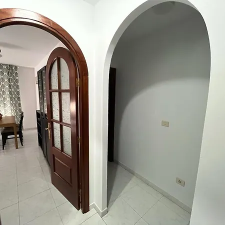 Camelias * Cangas do Morrazo